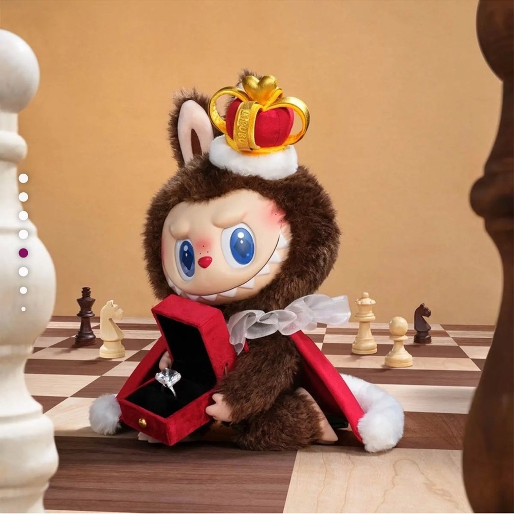Labubu Let’s Checkmate - Picture 2 of 4